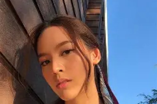 明星婚内出轨：捞钱第一离婚第二